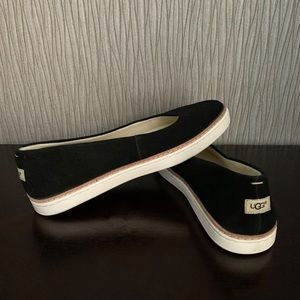NWOT UGG Slip-On Shoes